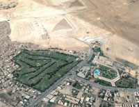 The Mena House Golf Course beside the Great Pyramid, GoogleEarth